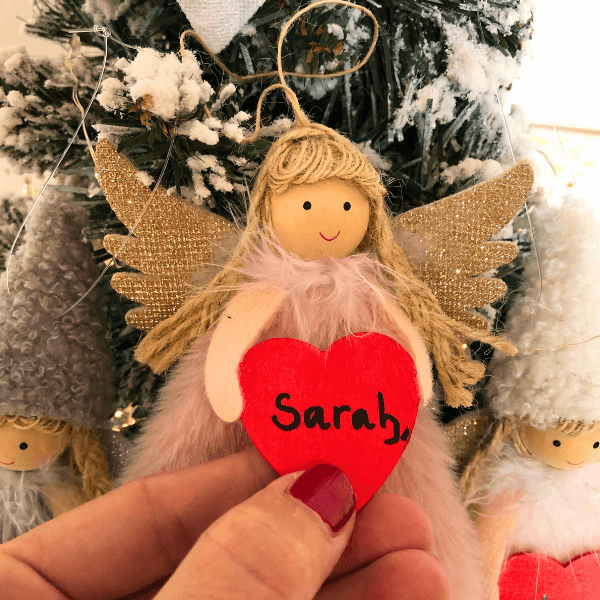 Angels  with wooden red heart for personalization